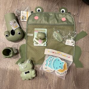 Kid's Frog Bath Set 8 Pieces
